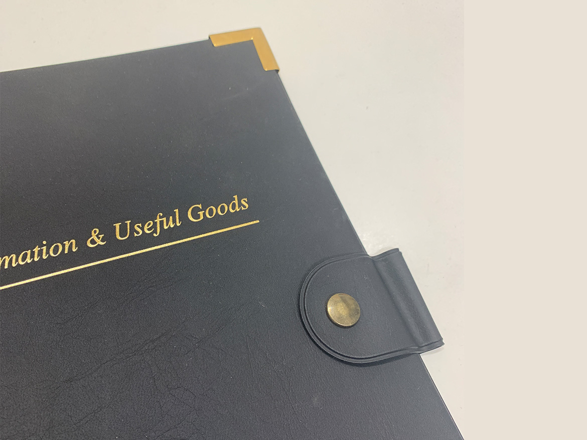 コウシンアートMMAPで作成したオリジナルメニューブック(箔押し)